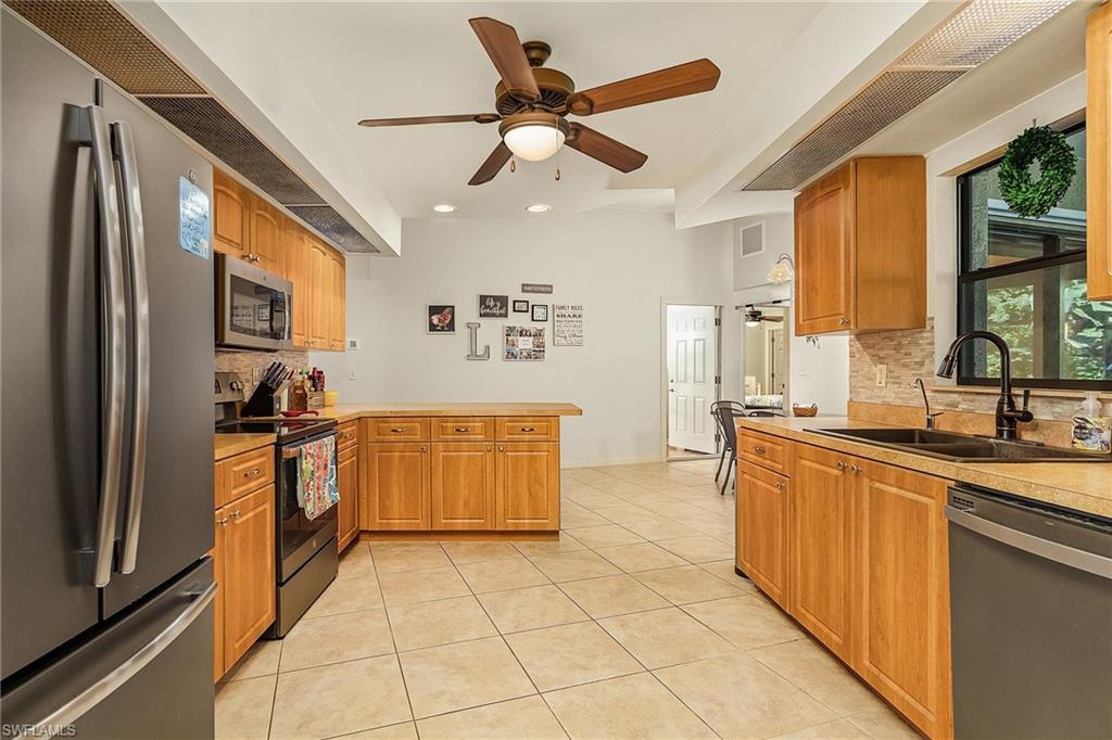 RIVER OAKS - Residential