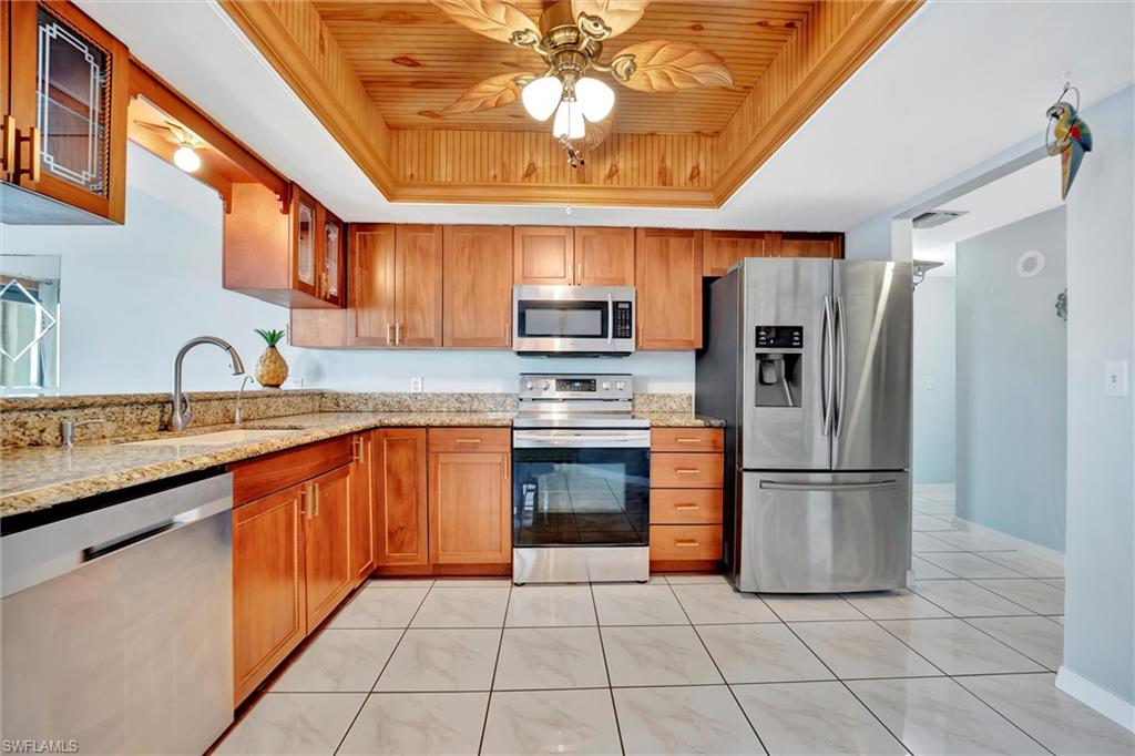 SUNSET VISTA - Residential