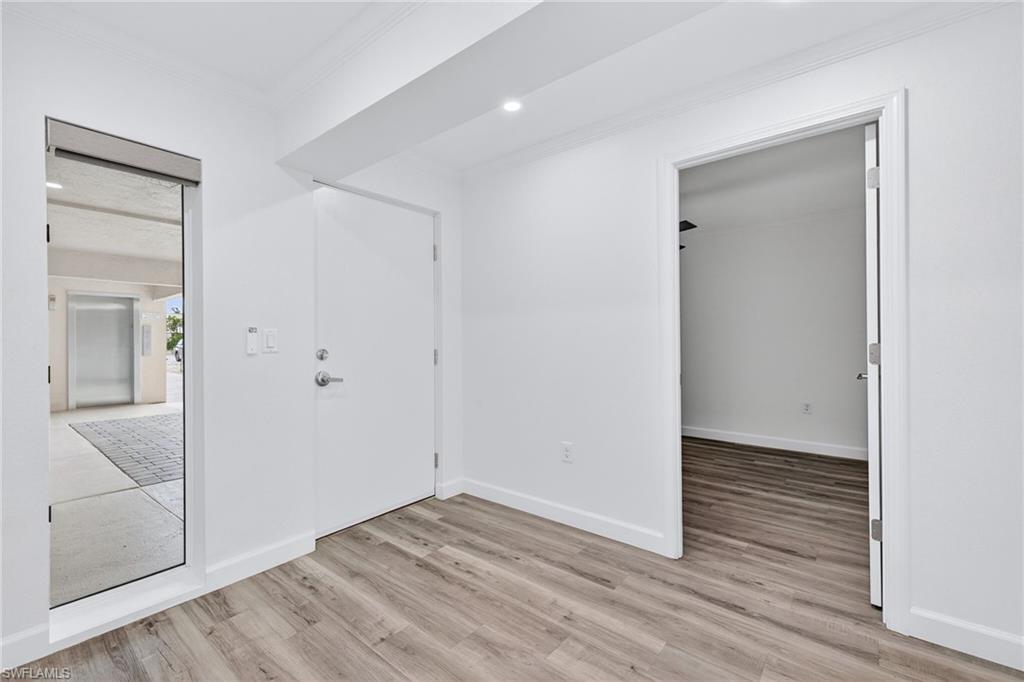 LIGHTHOUSE POINT CONDO - Residential