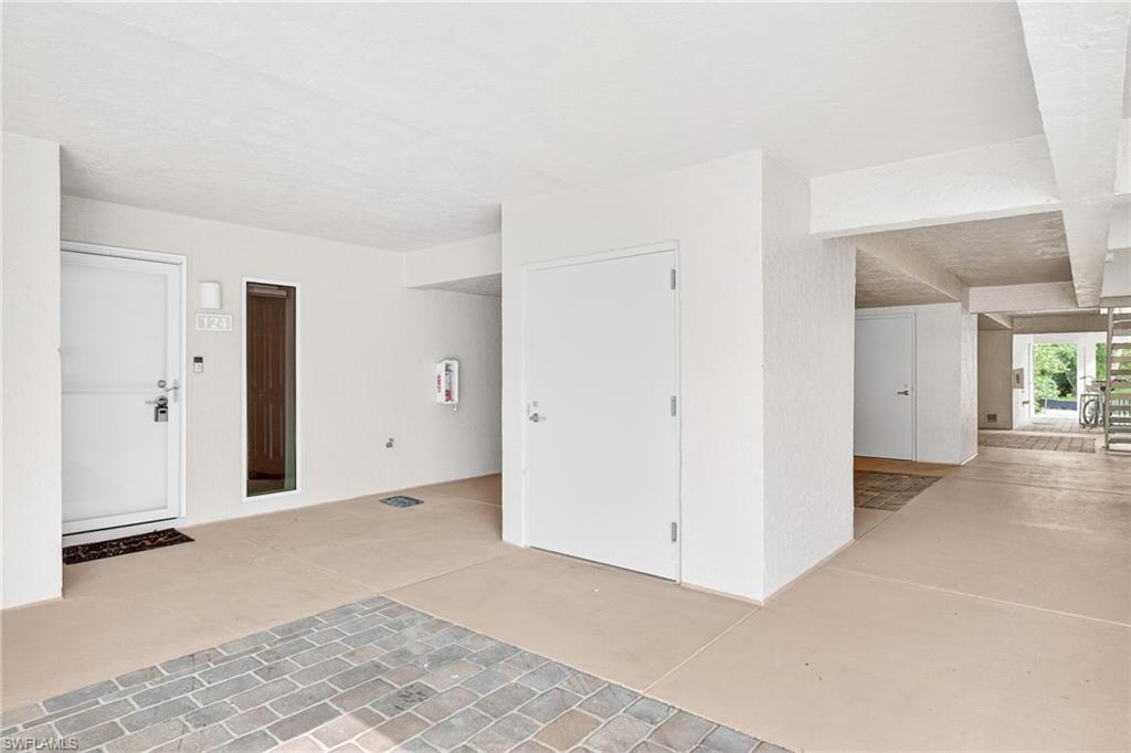 LIGHTHOUSE POINT CONDO - Residential