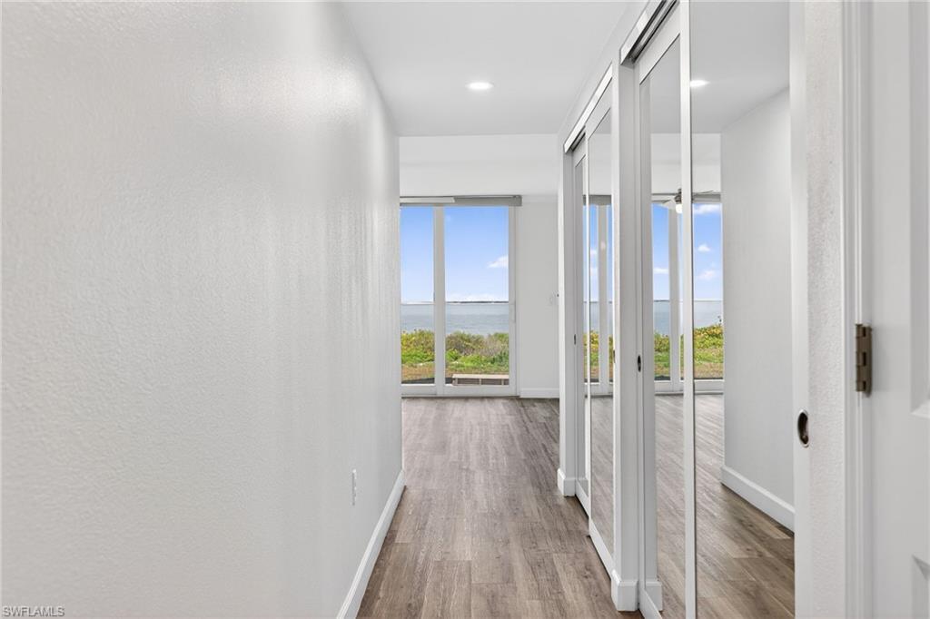 LIGHTHOUSE POINT CONDO - Residential