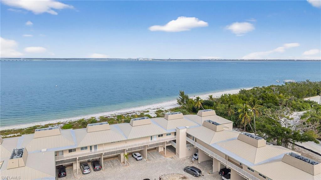LIGHTHOUSE POINT CONDO - Residential