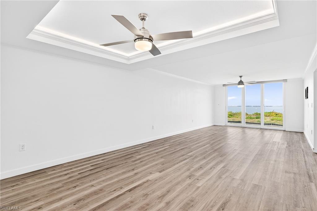 LIGHTHOUSE POINT CONDO - Residential