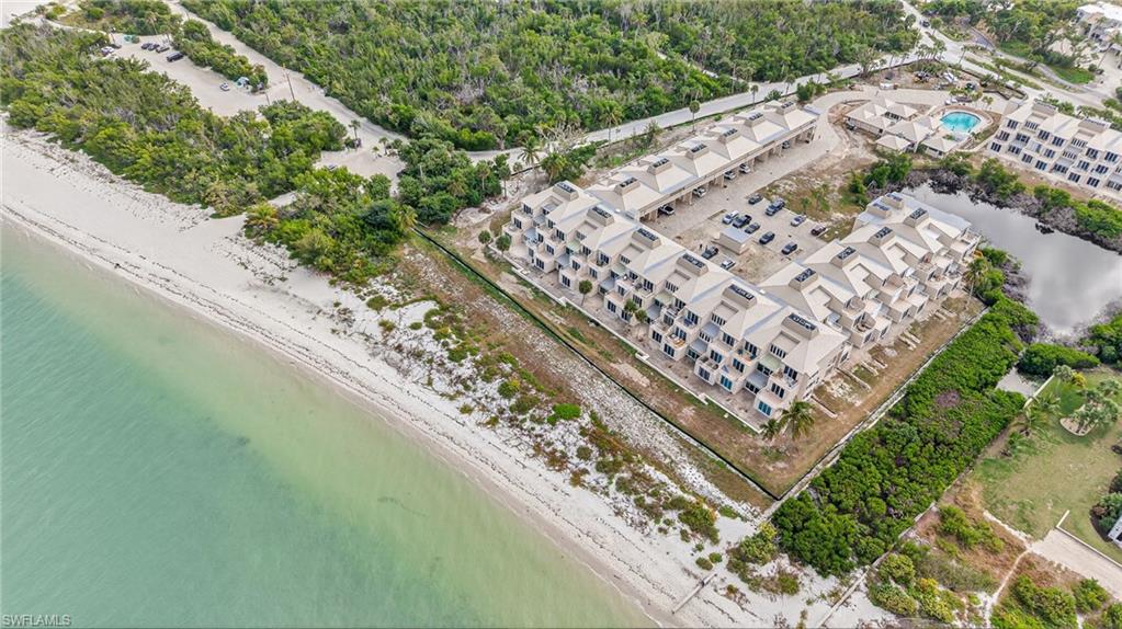 LIGHTHOUSE POINT CONDO - Residential