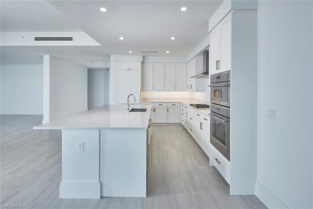 INFINITY AT THE COLONY - Residential