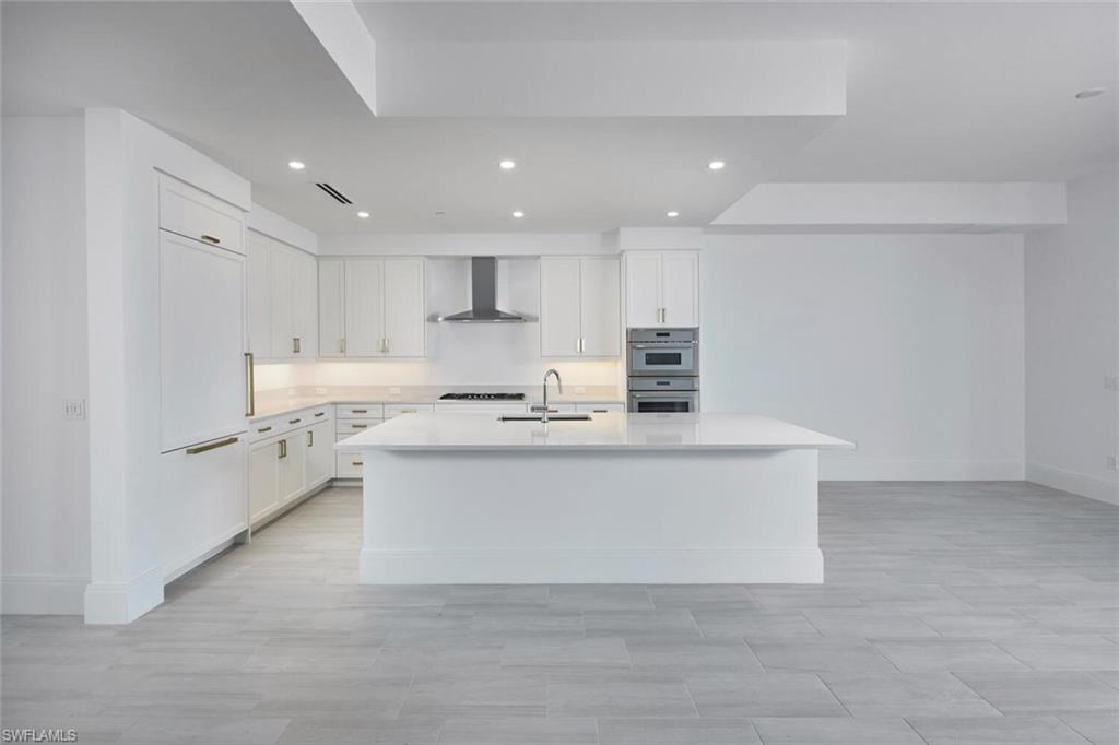 INFINITY AT THE COLONY - Residential