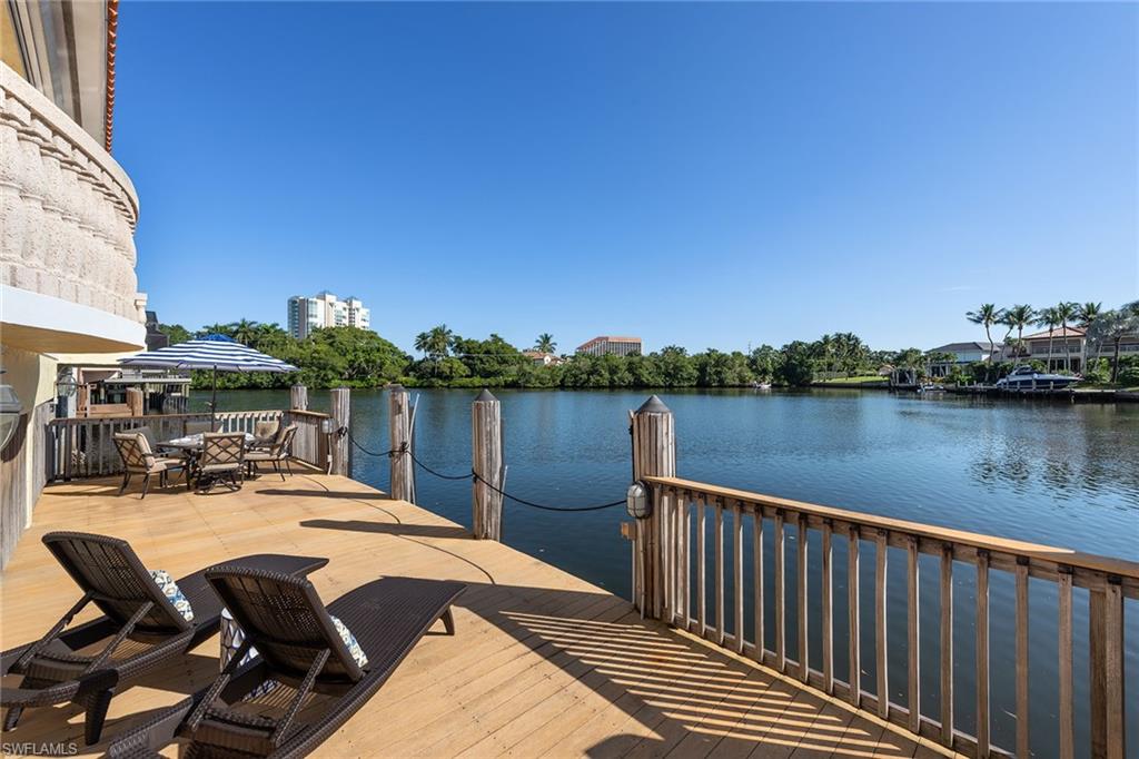 PARK SHORE - Residential