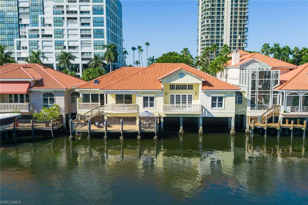 PARK SHORE - Residential