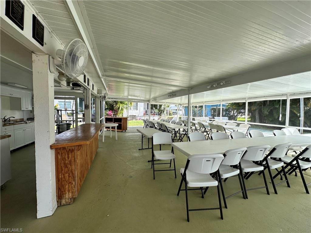 CORKSCREW WOODLANDS - Residential