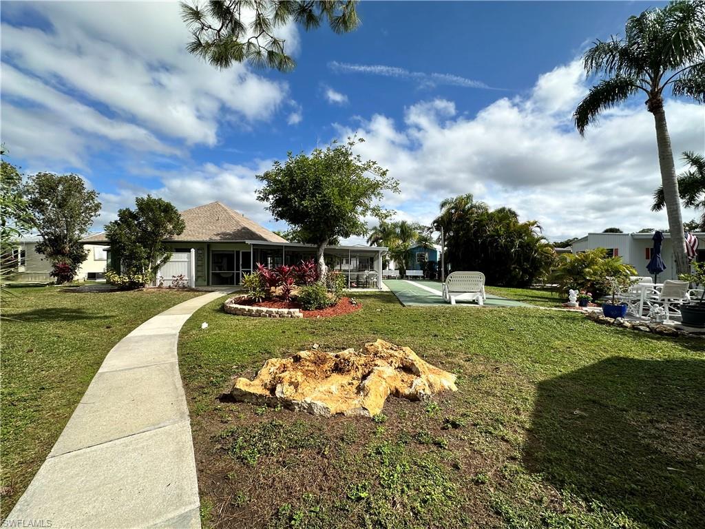 CORKSCREW WOODLANDS - Residential