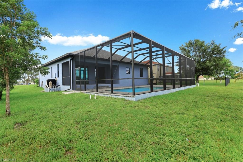 CAPE CORAL - Residential