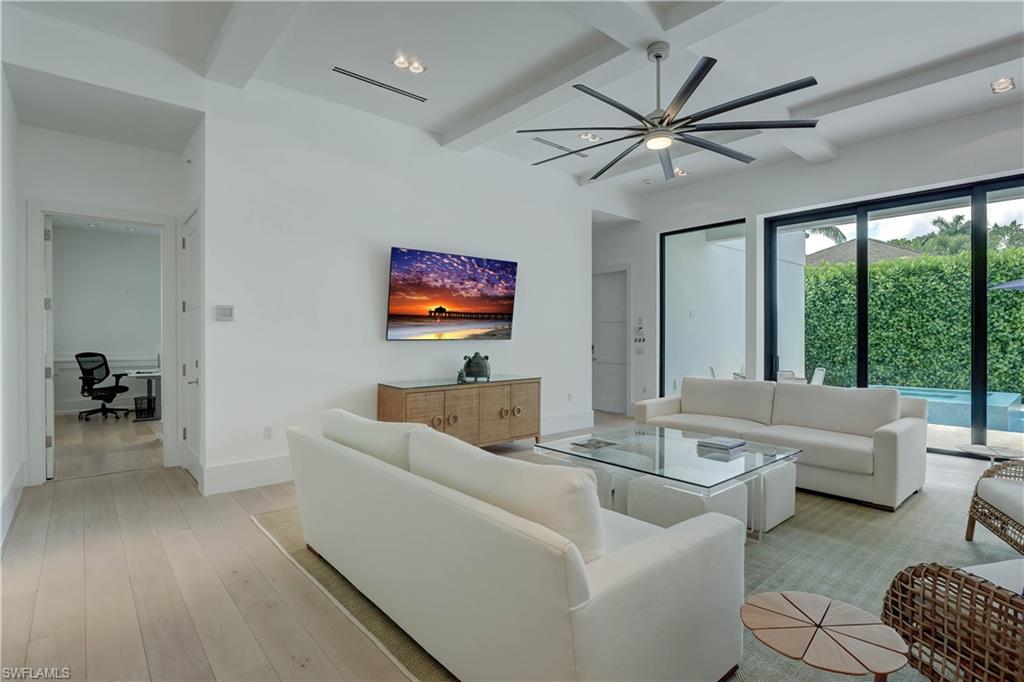 OLDE NAPLES - Residential