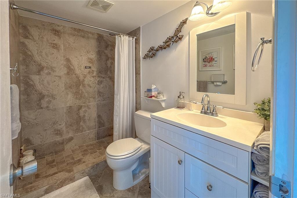 FAIRFAX CLUB - Residential