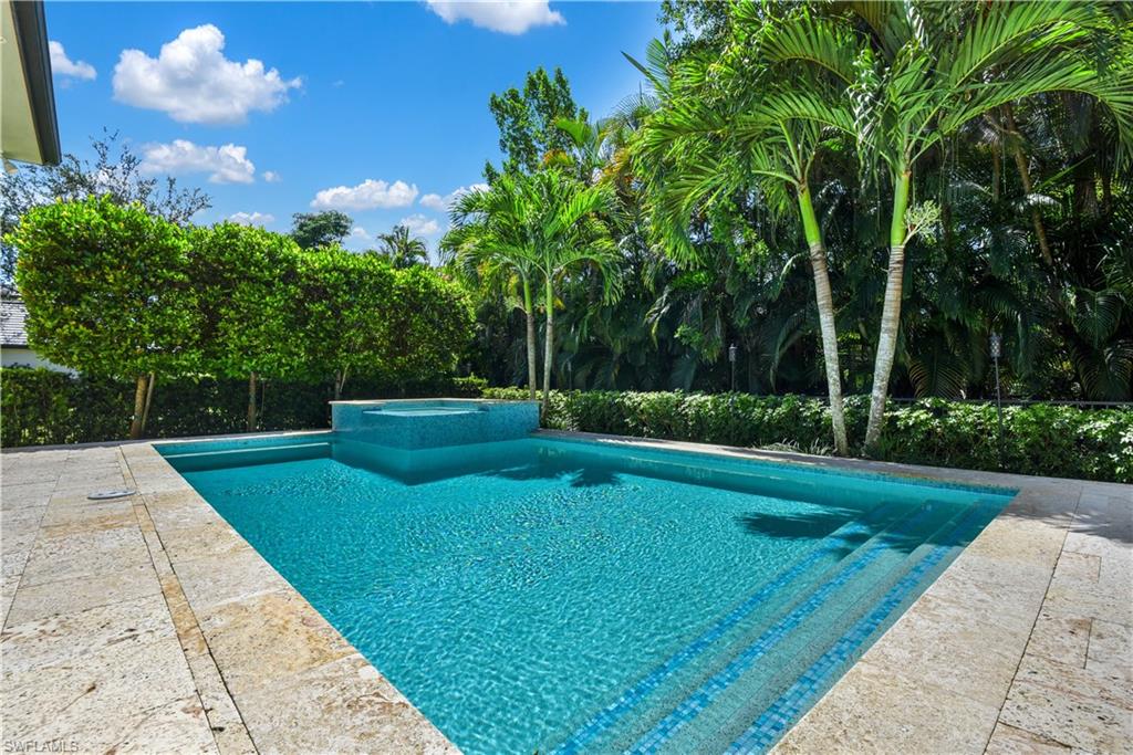 HEMINGWAY PLACE - Residential