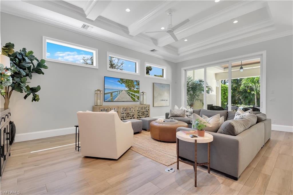 HEMINGWAY PLACE - Residential