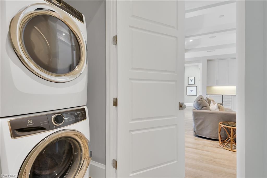 HEMINGWAY PLACE - Residential