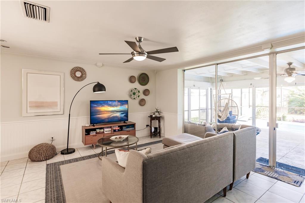 YACHT CLUB - Residential