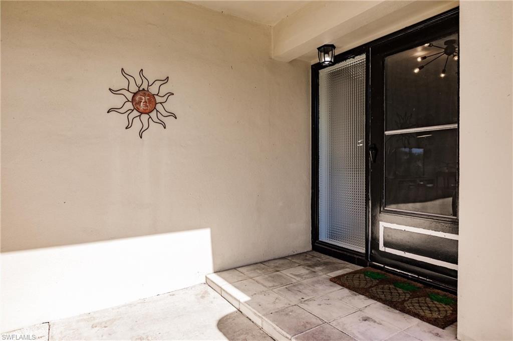 YACHT CLUB - Residential