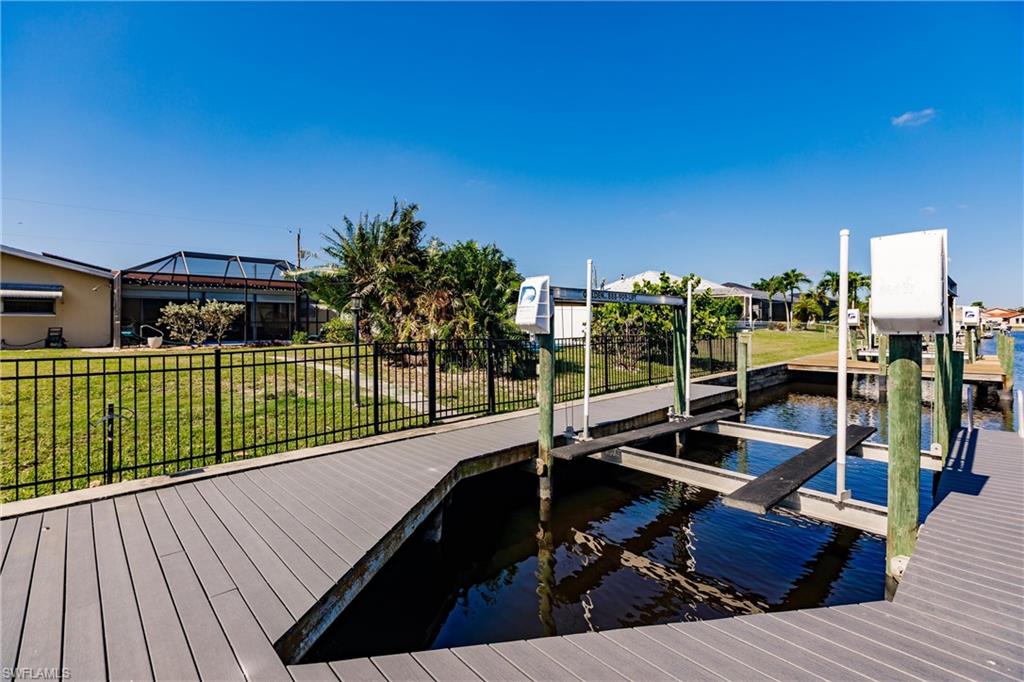 YACHT CLUB - Residential