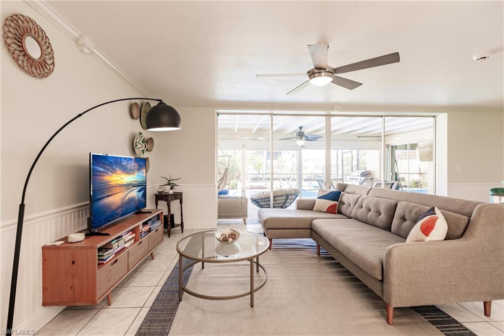 YACHT CLUB - Residential