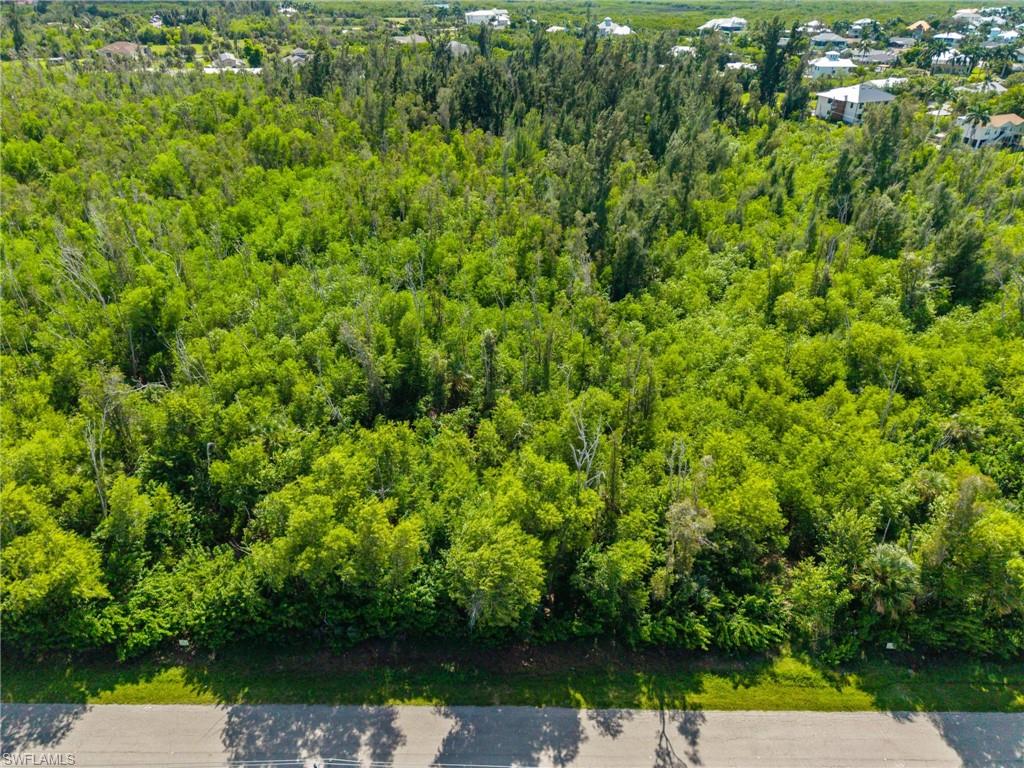 CREEKSIDE ESTATES - Land