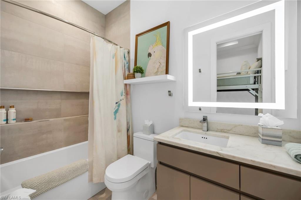 LANDINGS AT BEARS PAW - Residential