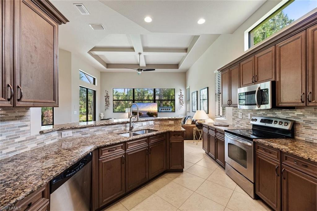 BLACK BEAR RIDGE - Residential