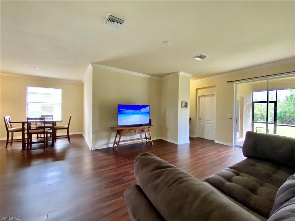 HAWTHORNE - Residential