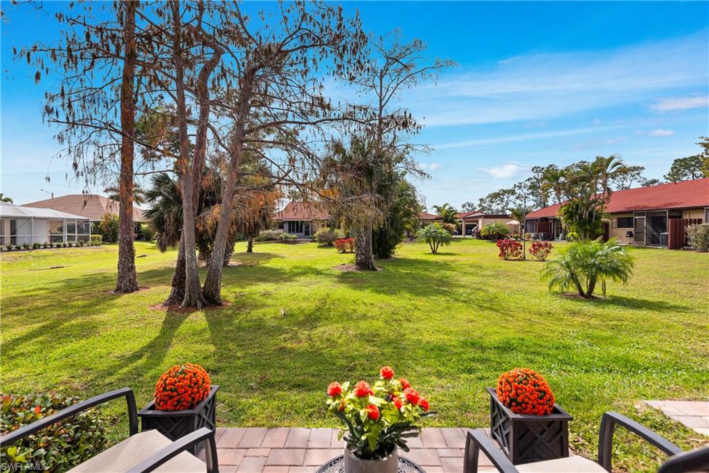 BOCA CIEGA MANOR - Residential