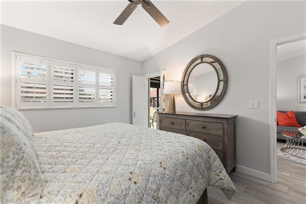 BOCA CIEGA MANOR - Residential