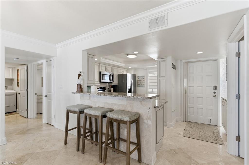 SANDARAC CONDO - Residential