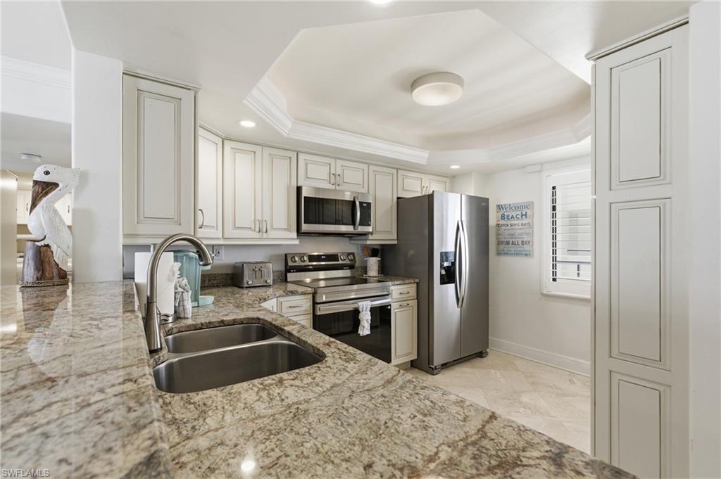 SANDARAC CONDO - Residential