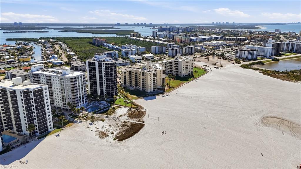 SANDARAC CONDO - Residential