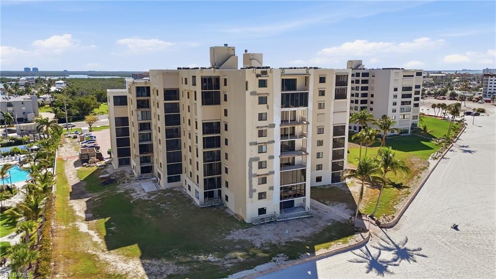 SANDARAC CONDO - Residential