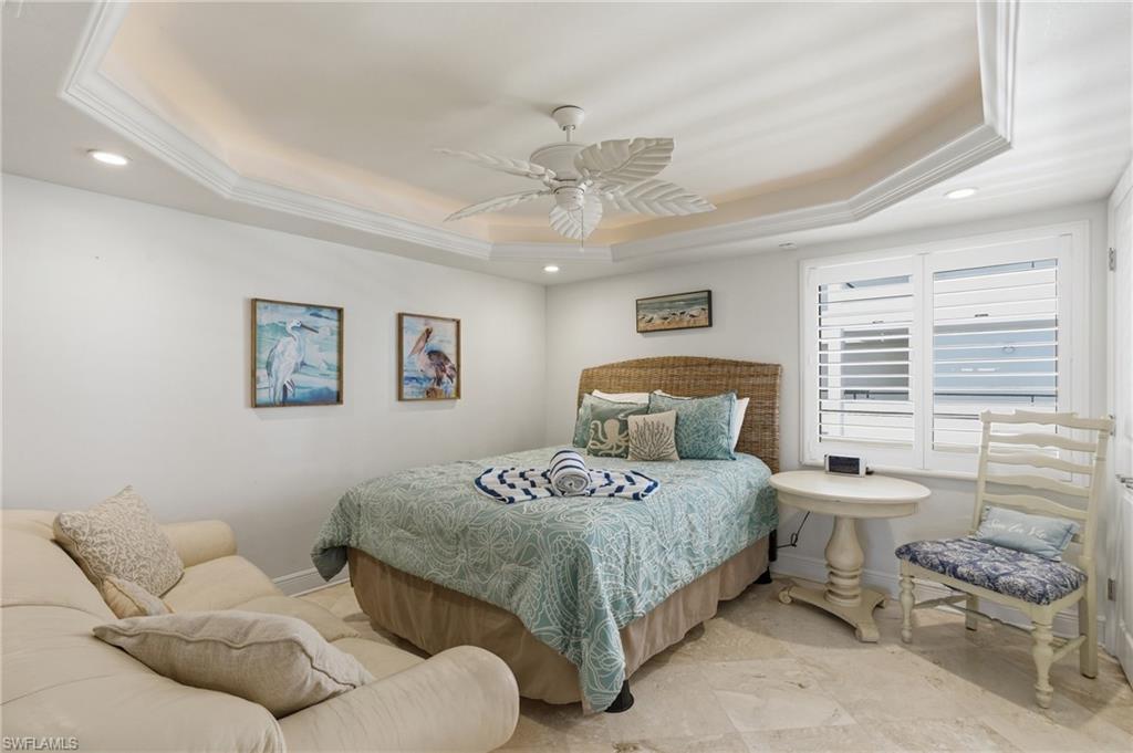 SANDARAC CONDO - Residential