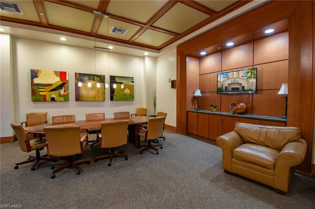 HIGH POINT PLACE - Residential