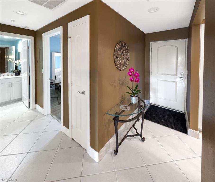 HIGH POINT PLACE - Residential