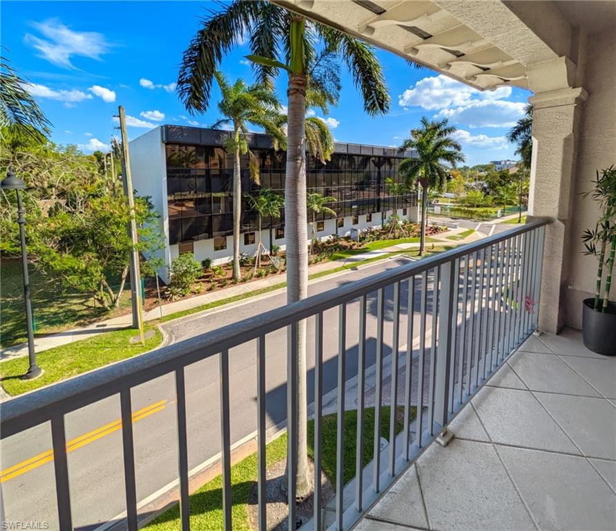 HIGH POINT PLACE - Residential