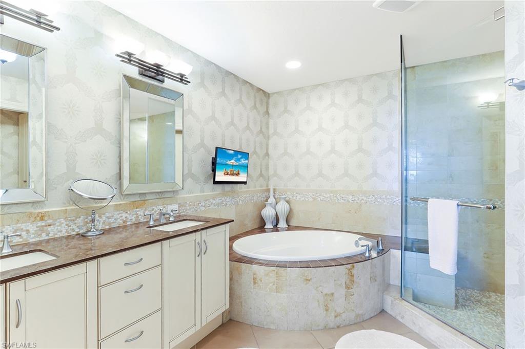 THE STRADA - Residential