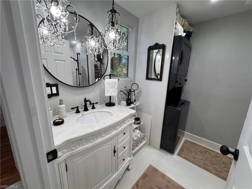 RIVERBEND MOTORCOACH RESORT - Land