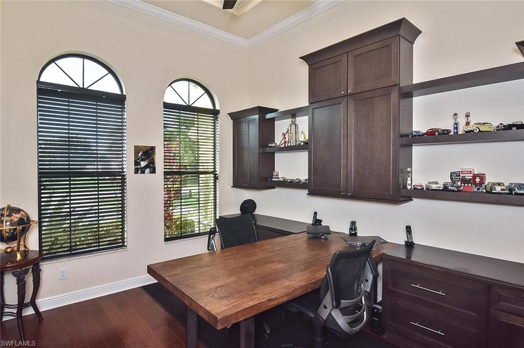 BONITA LAKES - Residential