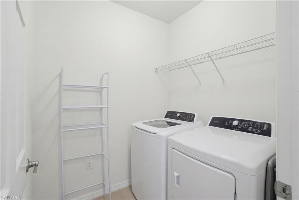 ENTRADA - Residential