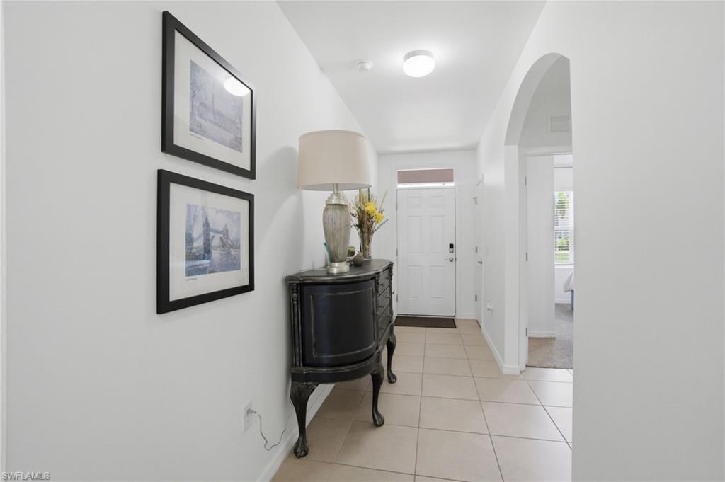 ENTRADA - Residential