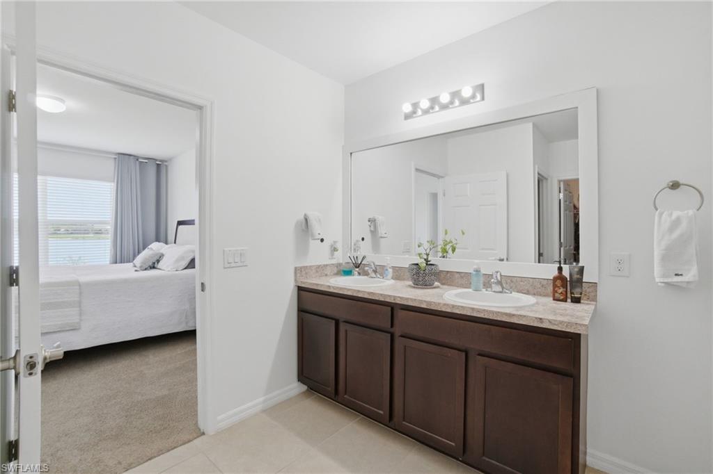 ENTRADA - Residential