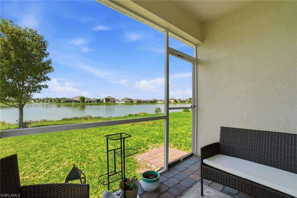 ENTRADA - Residential