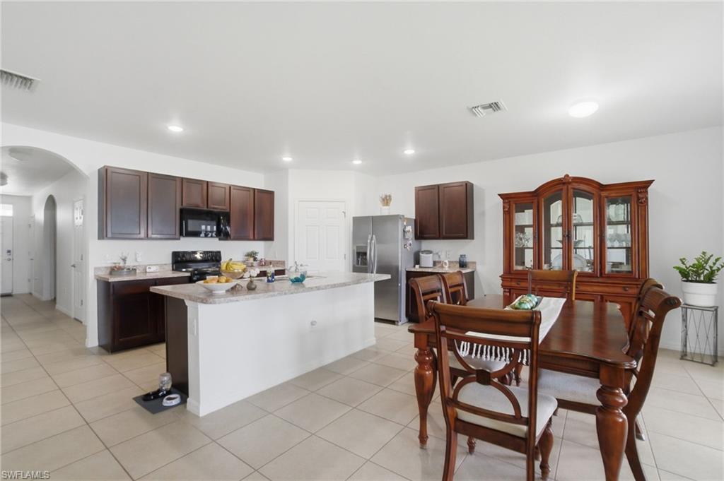 ENTRADA - Residential