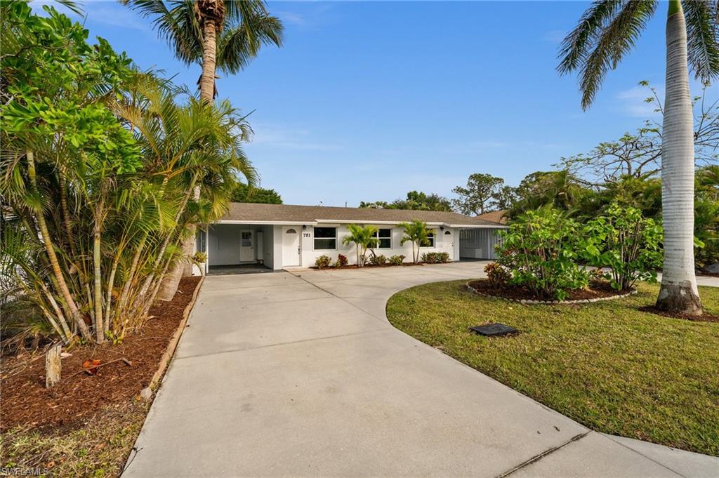 NAPLES PARK - Residential