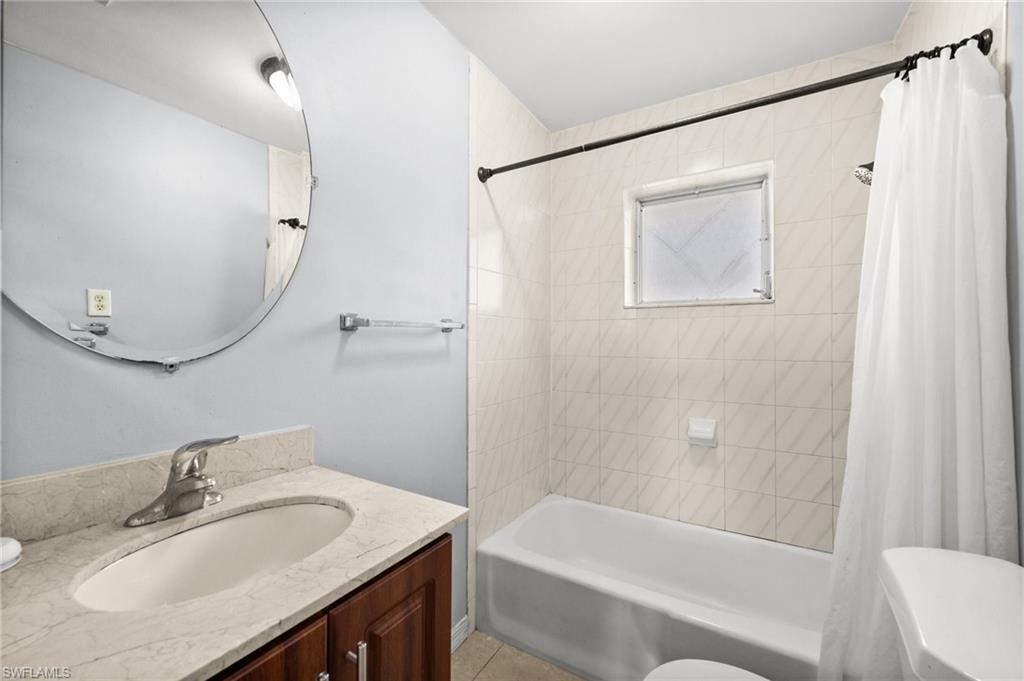 NAPLES PARK - Residential