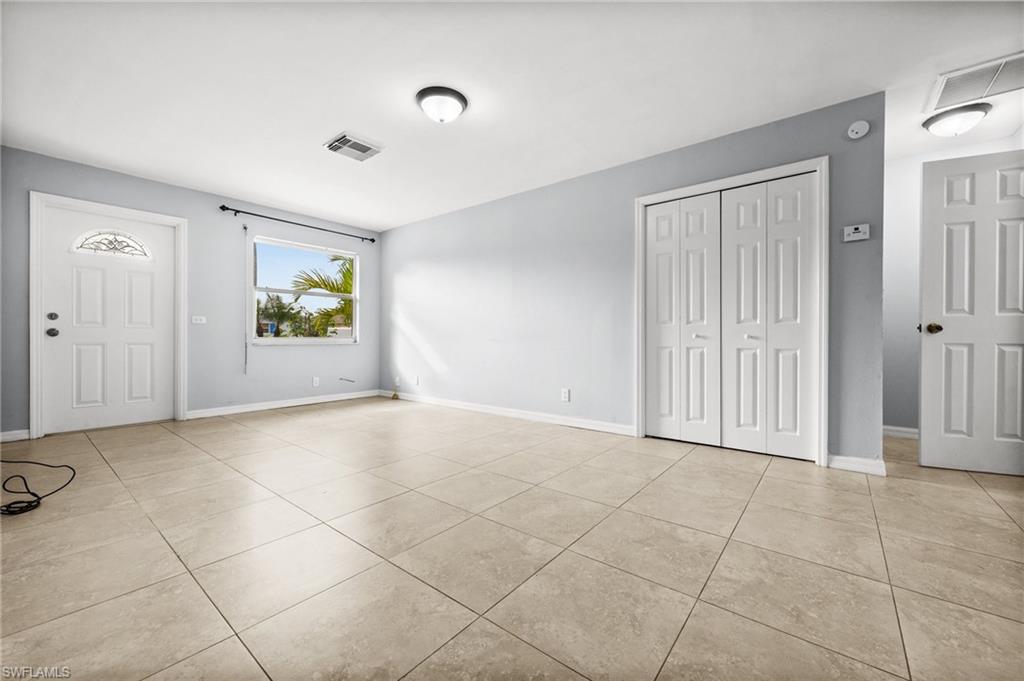 NAPLES PARK - Residential