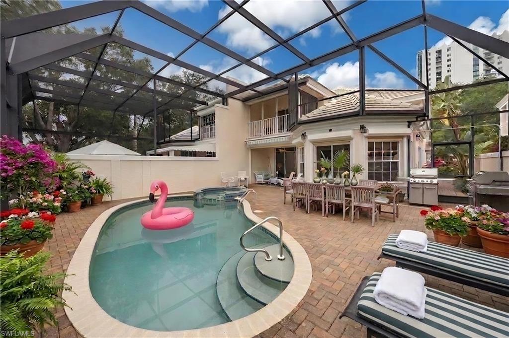 CARLTON PLACE - Residential